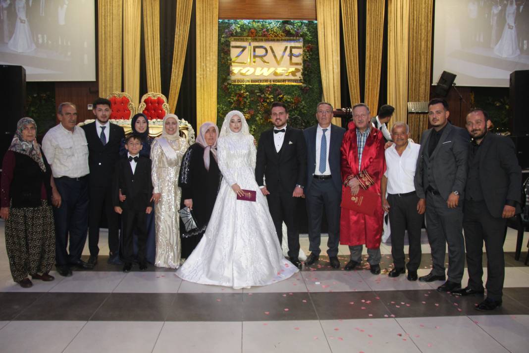 Mine ile Kadir evlendi 1